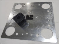 Svets och profilfäste för papptak