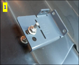 Stockskruvfäste monterat på planjapanna