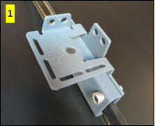 Monterat plåtfalsfäste